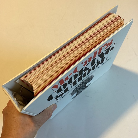 1986 Vintage McCalls Recipes binder - Picture 2 of 9